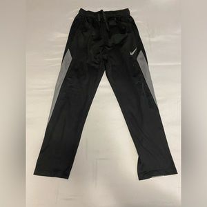 Boys XL Underarmour Sweatpants